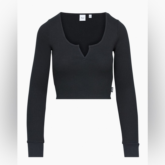 Aritzia TNA thermal scoopneck waffle crop top - Picture 3 of 8